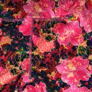 Lularoe NWT Jordan Large